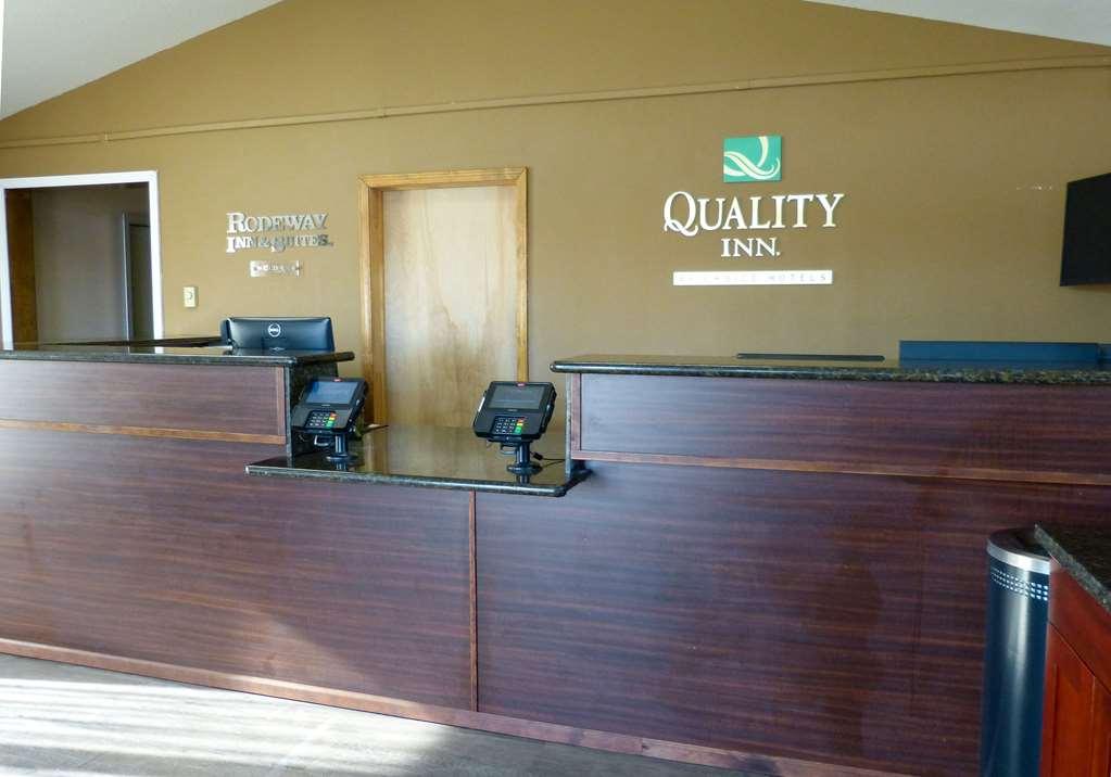 Quality Inn Онтэрио Интерьер фото